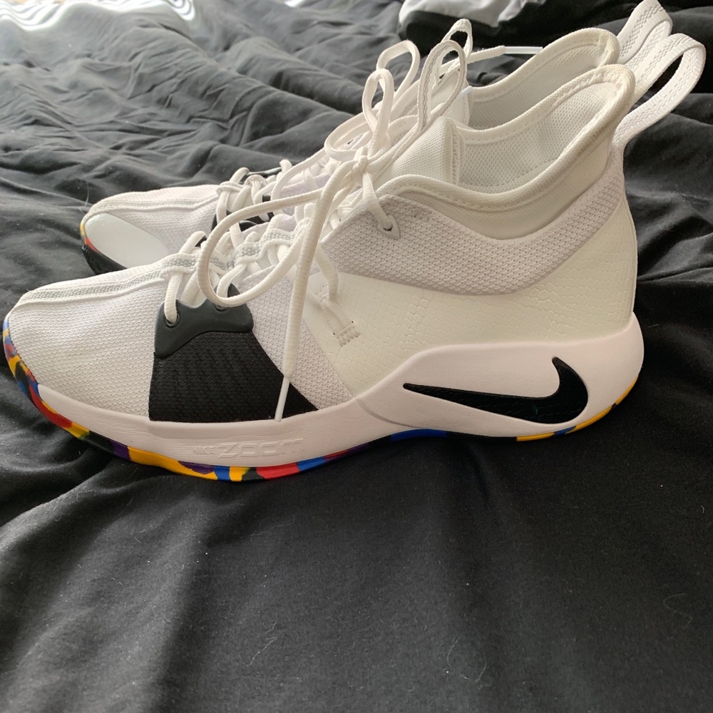 Nike PG3s